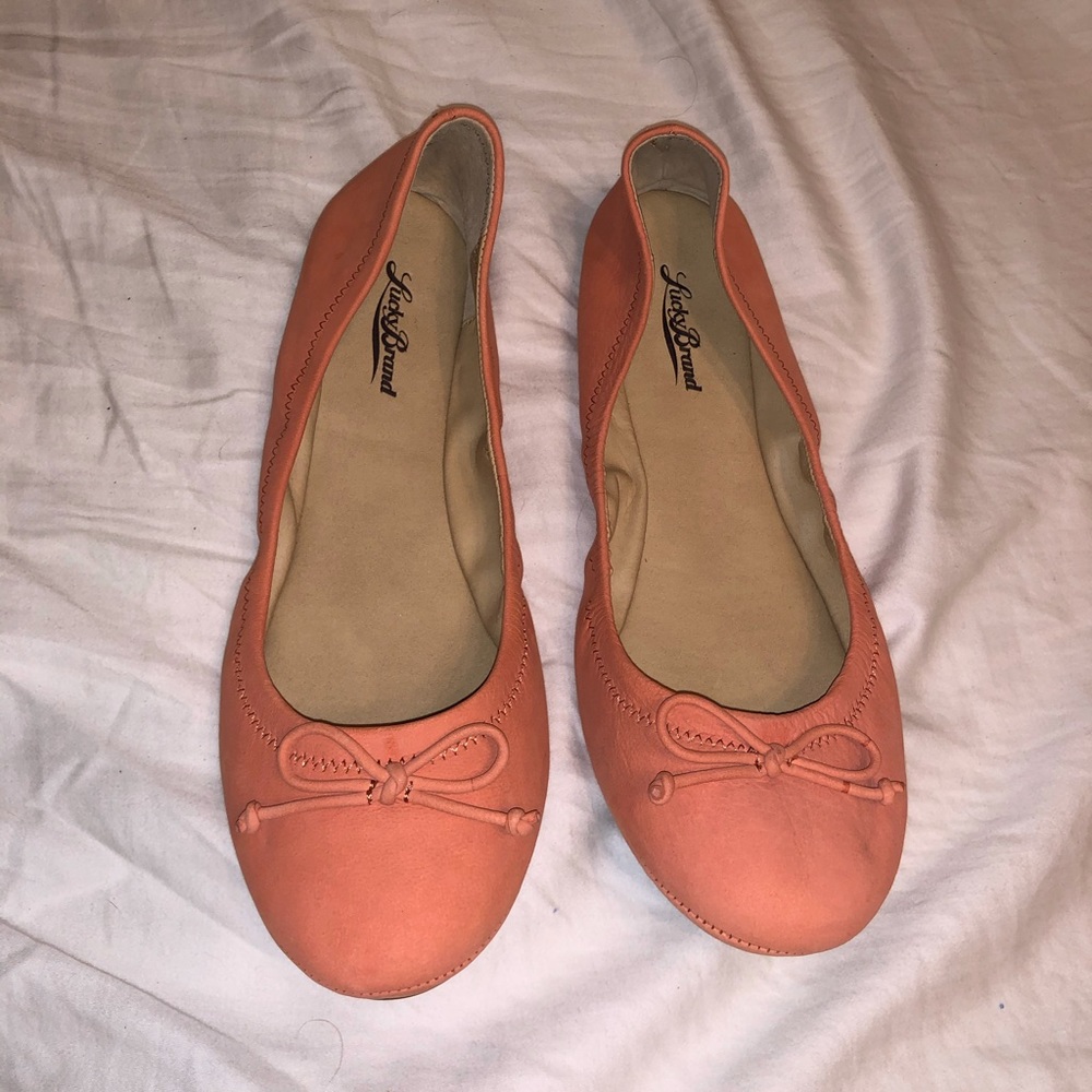 ‼️CORAL LUCKY BRAND FLATS‼️
